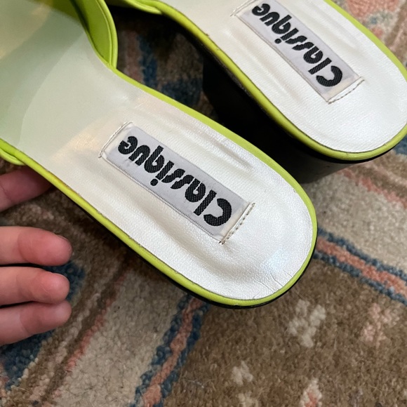 Vintage 90s lime green heeled sandals - Picture 8 of 9